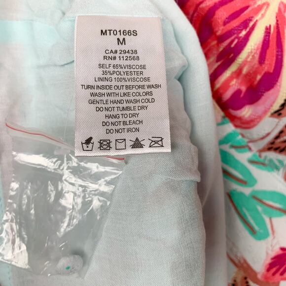 Miss Me Blouse Blue Floral Top Button Front Short Flutter Sleeve Women's M - Picture 7 of 7